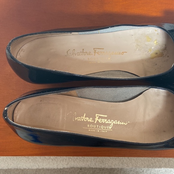 salvatore ferragamo low heel pumps - Picture 11 of 16